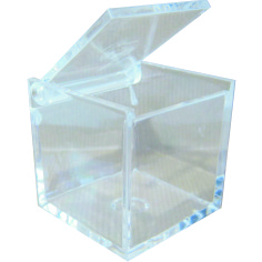 Transparent plexiglass box with lid at the top for bracelets, earrings, necklaces, confetti, small items