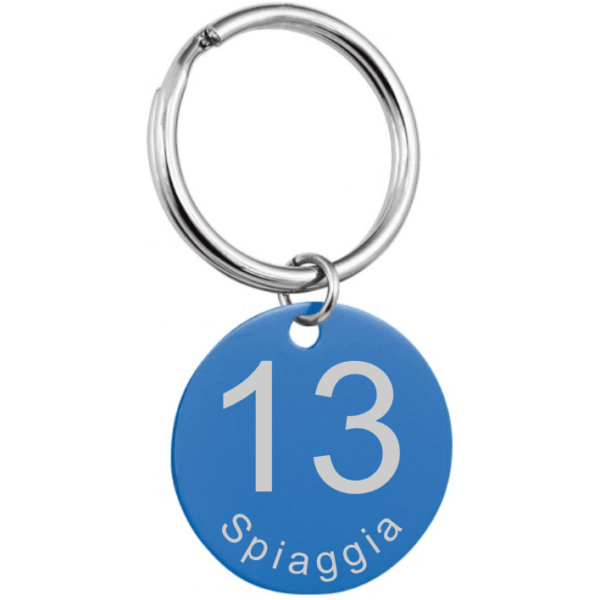 Round blue aluminum key holder engraved with ring